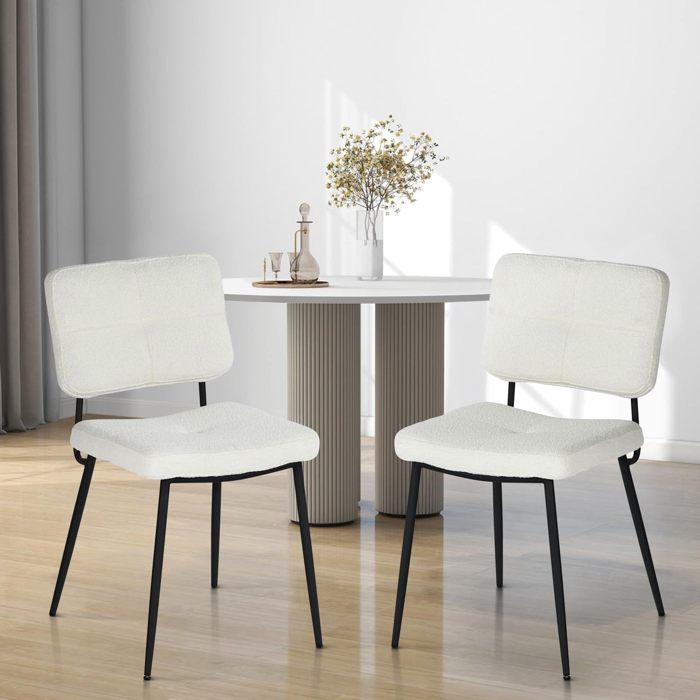 NUEVO Juego de 2 Sillas de Comedor con Tapizado Sherpa Beige KAROMI CREAM